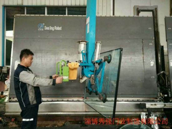 秀強門業鋁合金非隔熱防火窗喜獲消防產品認證證書